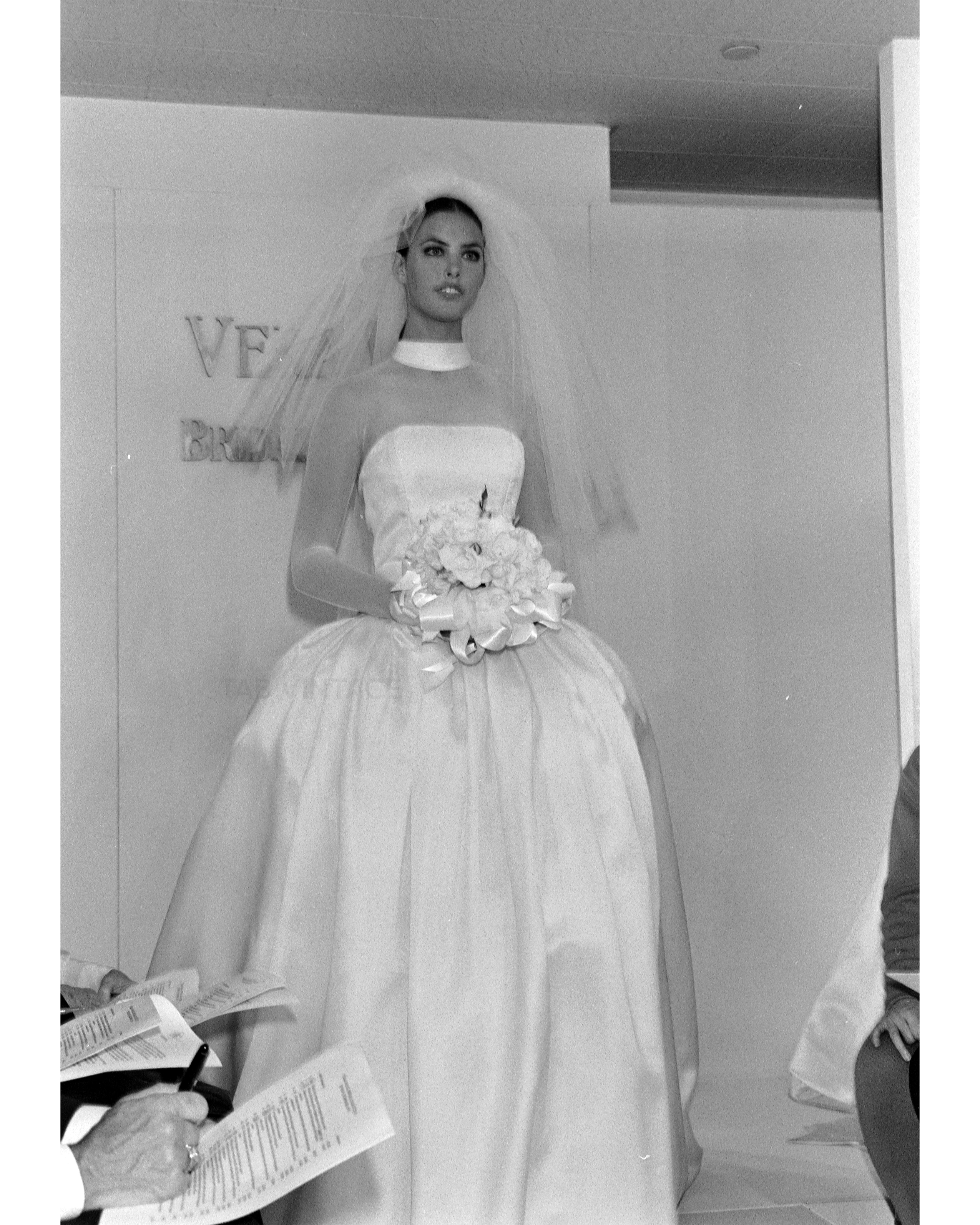 1995 White Mesh Long Sleeve Bridal Gown