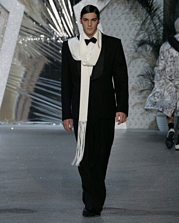 S/S 1998 Ivory Fringe Scarf