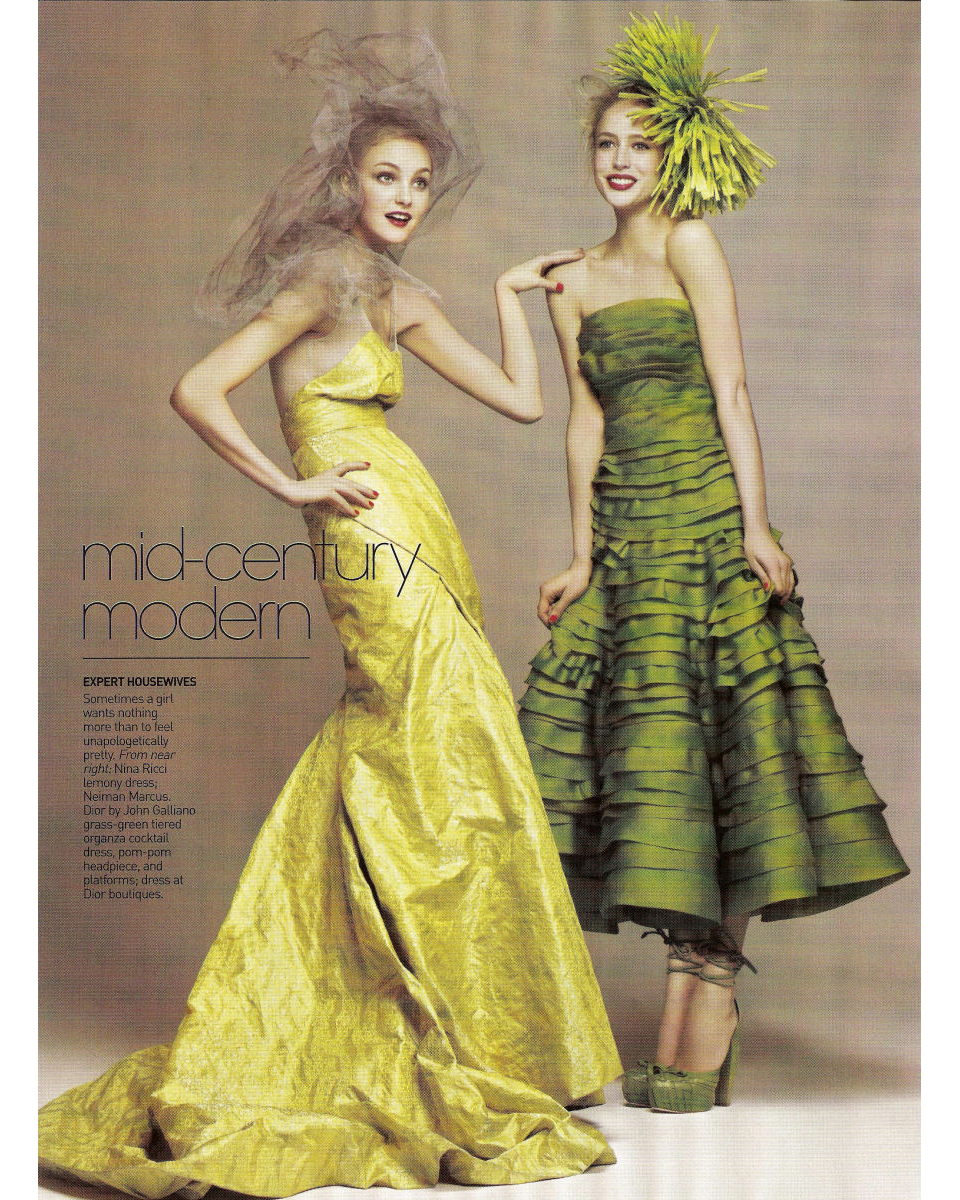 A/W 2007 Green Strapless Pleated Gown