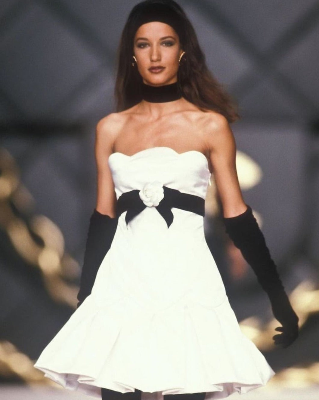 A/W 1990 White Camellia Pin